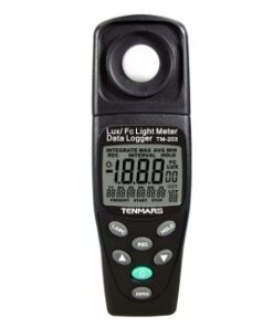 TENMARS  TM-203 Datalogging Auto Ranging Light Meter