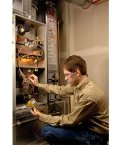 Fluke 116 Digital HVAC Multimeter in use