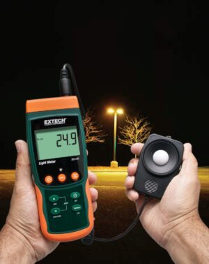 Alternative view of EXTECH SDL400 Light/Lux Meter / Datalogger to SD Card