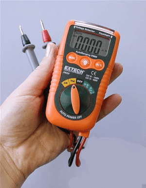 Alternative view of EXTECH DM220 Mini Pocket MultiMeter with Non-Contact Voltage Detector CAT IV-600V