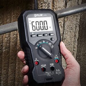 Alternative view of FLIR DM62 TRMS Digital Multimeter