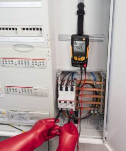 testo 760-3 TRMS multimeter 230V application