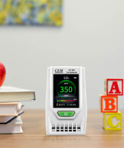 CEM DT-967 CO2 meter in use