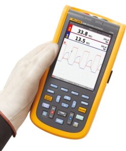 Fluke 125B in hand