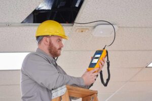 Alternative view of Fluke Networks LinkIQ™ Cable+Network Tester Advanced Kit (LIQ-KIT)
