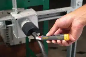 Fluke LVD2 Non-Contact Voltage Tester