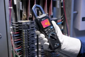 FLIR CM276 Clamp Meter and Thermal Imaging Camera with METERLiNK®